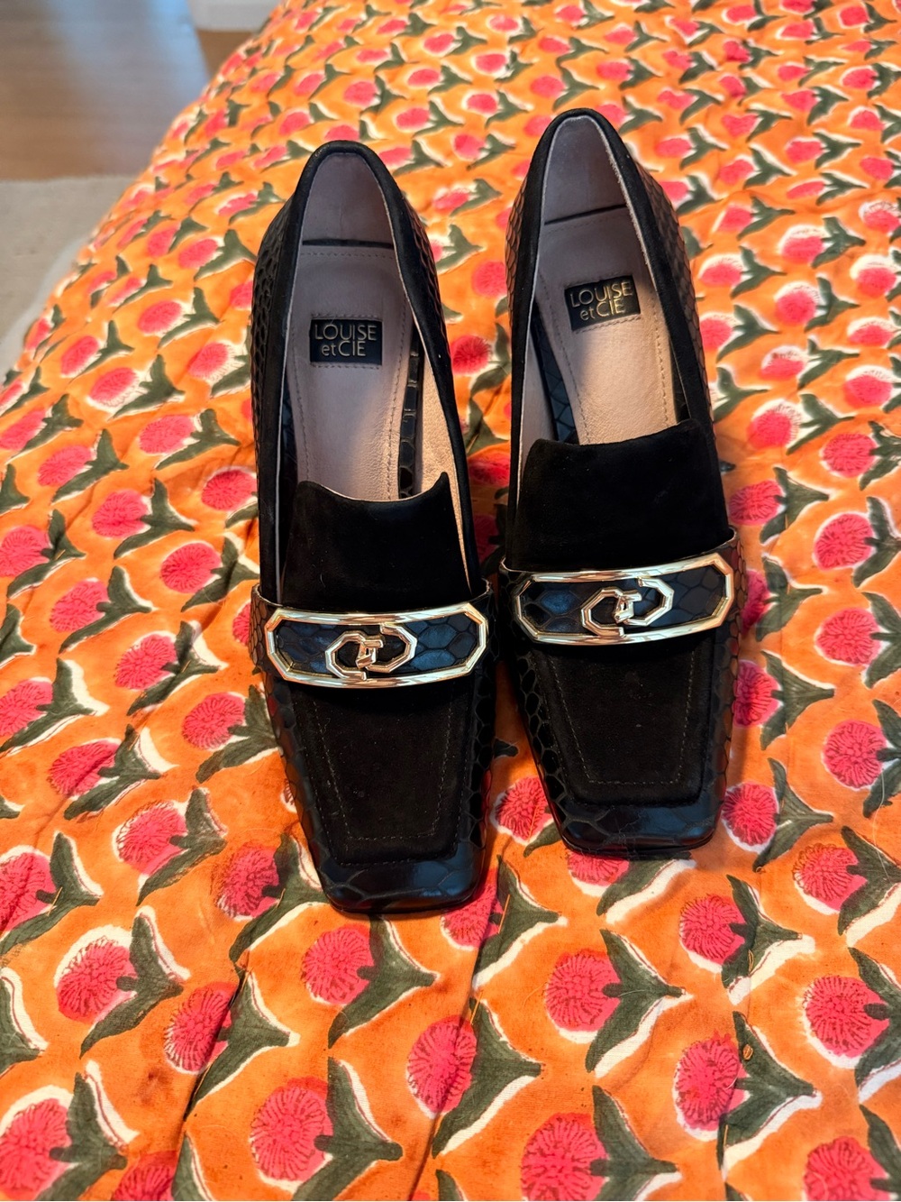 Louise et Cie Black textured  leather Suede and Patent Loafers with Gold Buckle